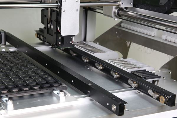 product-500-333 desktop SMT pick and place machine