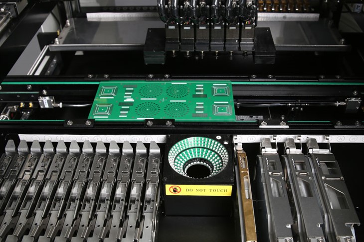 NeoDen9 automatic pick and place machine Self-developed Flying Camera